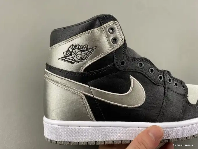 Rep TBK Satin FD4810-010 Air WMNS OG Jordan 1 High Shadow 0405